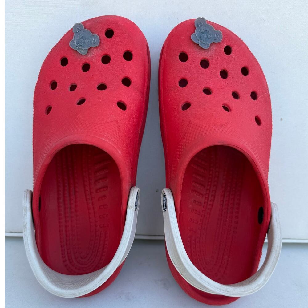 Crocs Classic Clogs Red White Strap Slip On Slingback Comfort Shoes Women sz 8